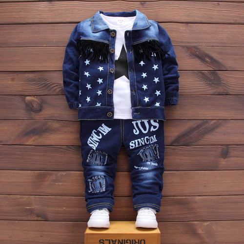 Conjunto Jeans + Camisa de Estrela